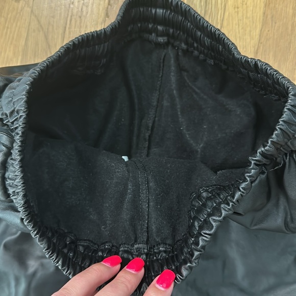 *last chance!!* Women’s black faux leather joggers - Picture 10 of 16